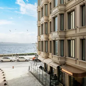 Dream Karakoey Bosphorus Estambul
