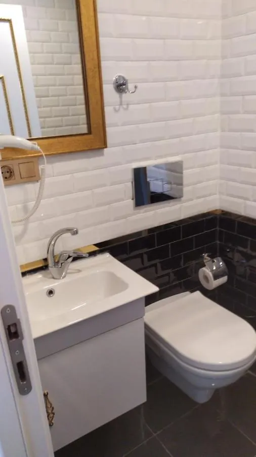 Rhythm Hotel Стамбул